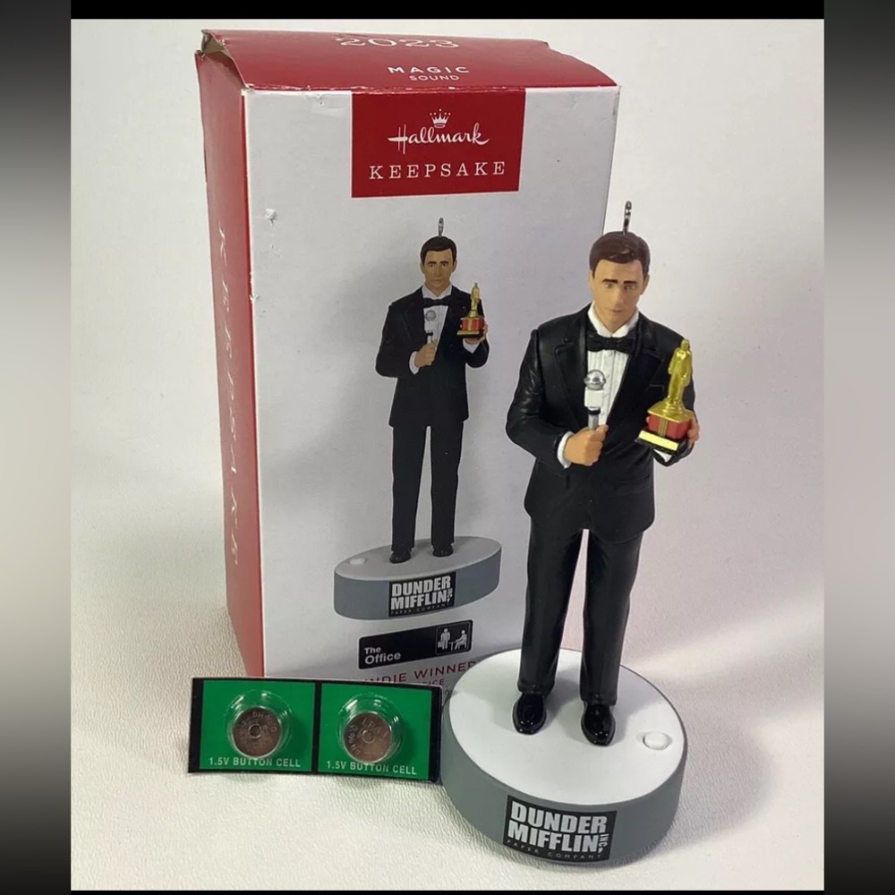 The Office Dundie Winner 2023 Hallmark Keepsake Christmas Ornament Sound New